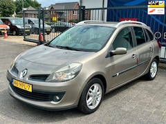 Renault Clio Estate - 1.2 TCE Sélection Business Sport / AIRCO / CRUISE CONTROL / NAP