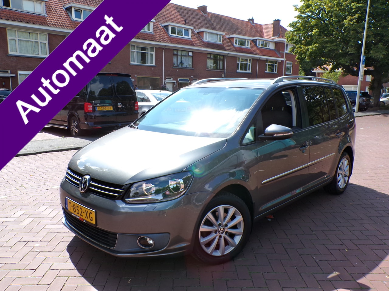 Volkswagen Touran - 1.4 TSI Highline AUTOMAAT 7 PERSOONS - AutoWereld.nl
