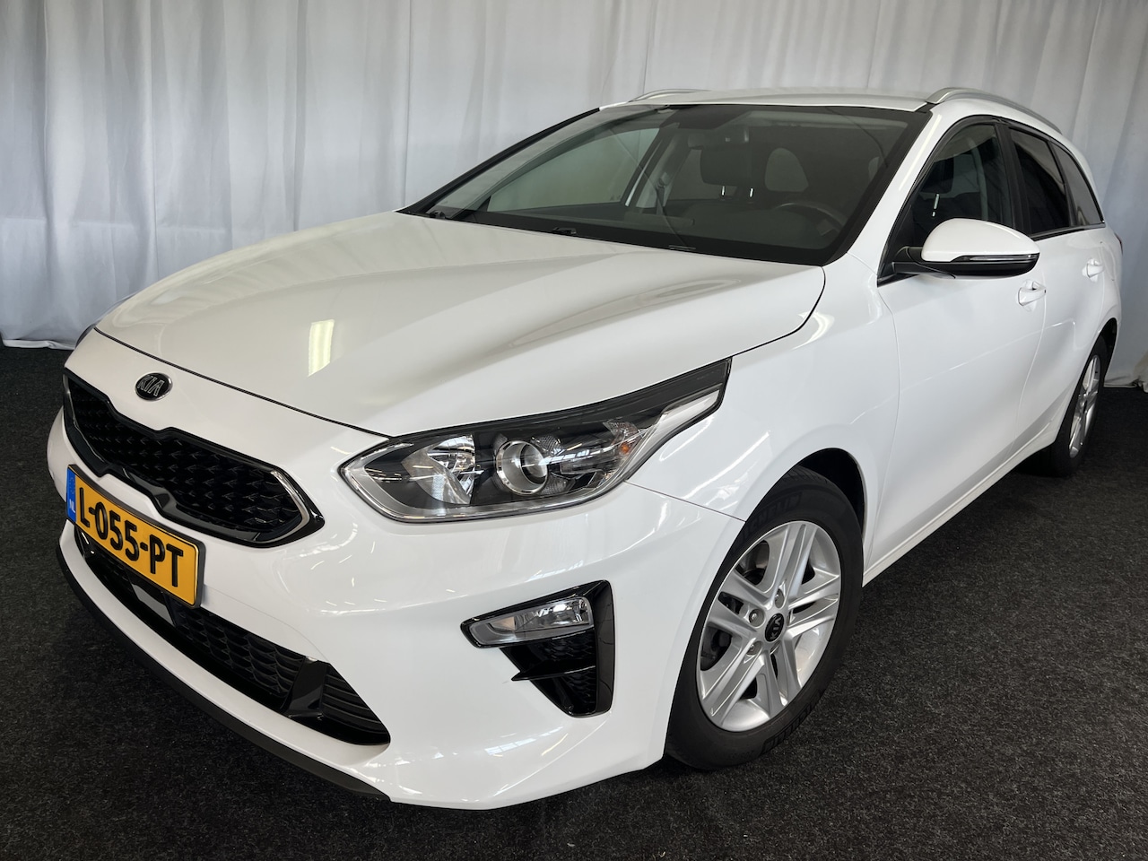 Kia Cee'd Sportswagon - Ceed 1.0 T-GDi MHEV DynamicPlusLine ECC/CAMERA/AUTOMAAT/APPLE/ADAPTIVE - AutoWereld.nl