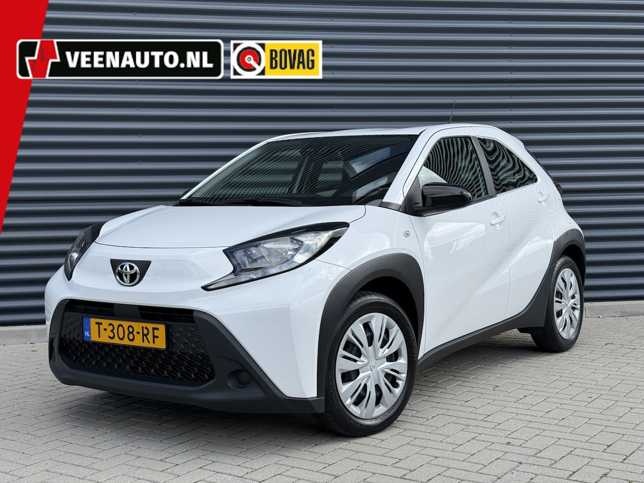 Toyota Aygo X - 1.0 VVT-i MT Play Apple/Camera - AutoWereld.nl
