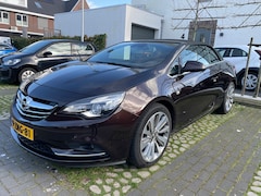 Opel Cascada - 1.4 Turbo ecoFLEX Cosmo In dealeronderhouden Topstaat ! Met nieuwe originele Cabriokap ! (2025)