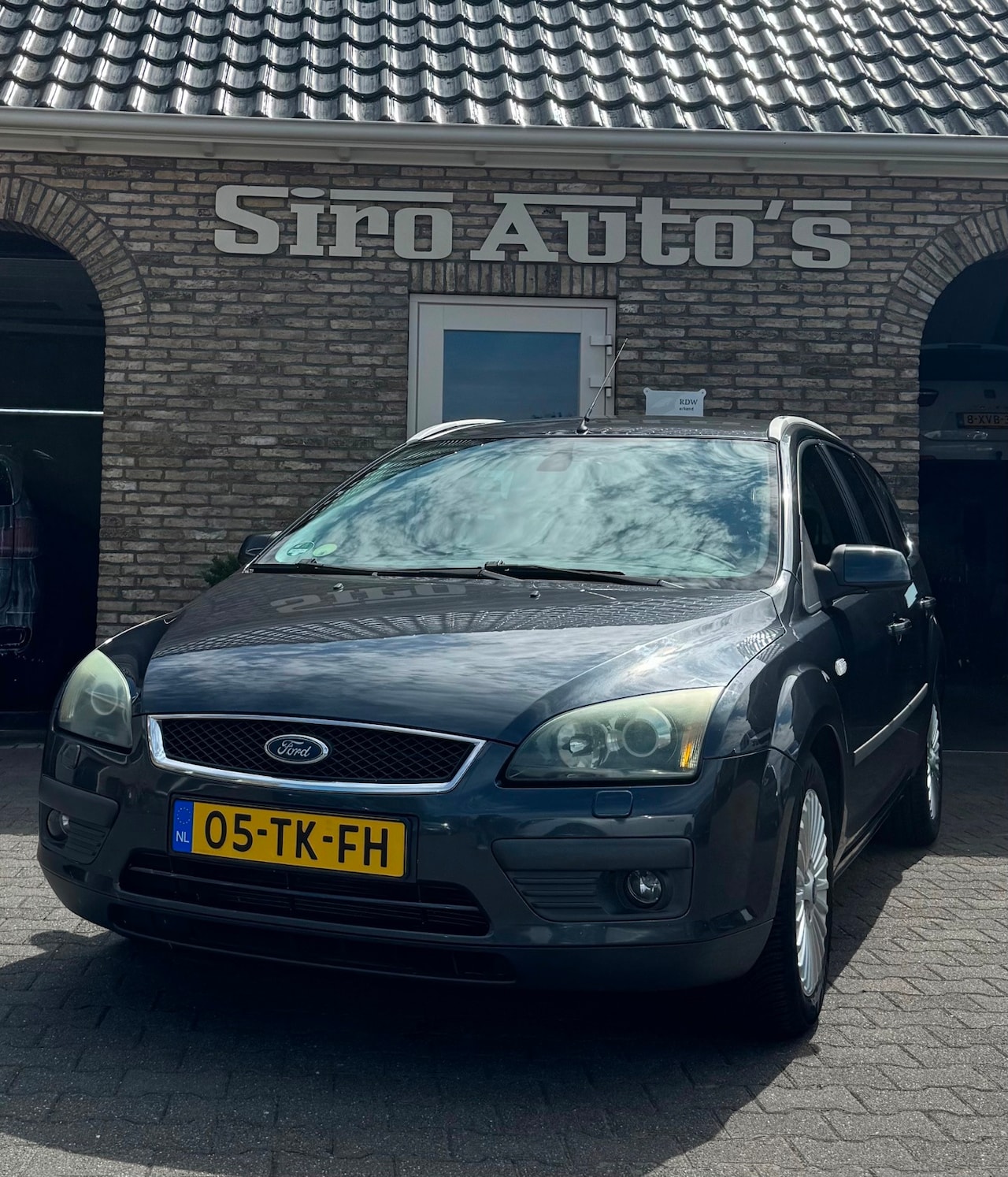 Ford Focus Wagon - 1.6-16V Futura Zeer nette auto - AutoWereld.nl