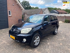 Toyota RAV4 - 2.0-16V VVT-i Luna 4X4 airco 5 deurs trekhaak