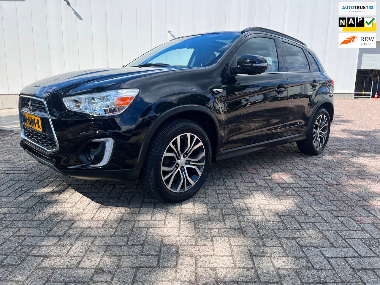 Mitsubishi ASX - 1.6 Cleartec Instyle panorama dak camera navigatie lederen stoelen 2015 - AutoWereld.nl