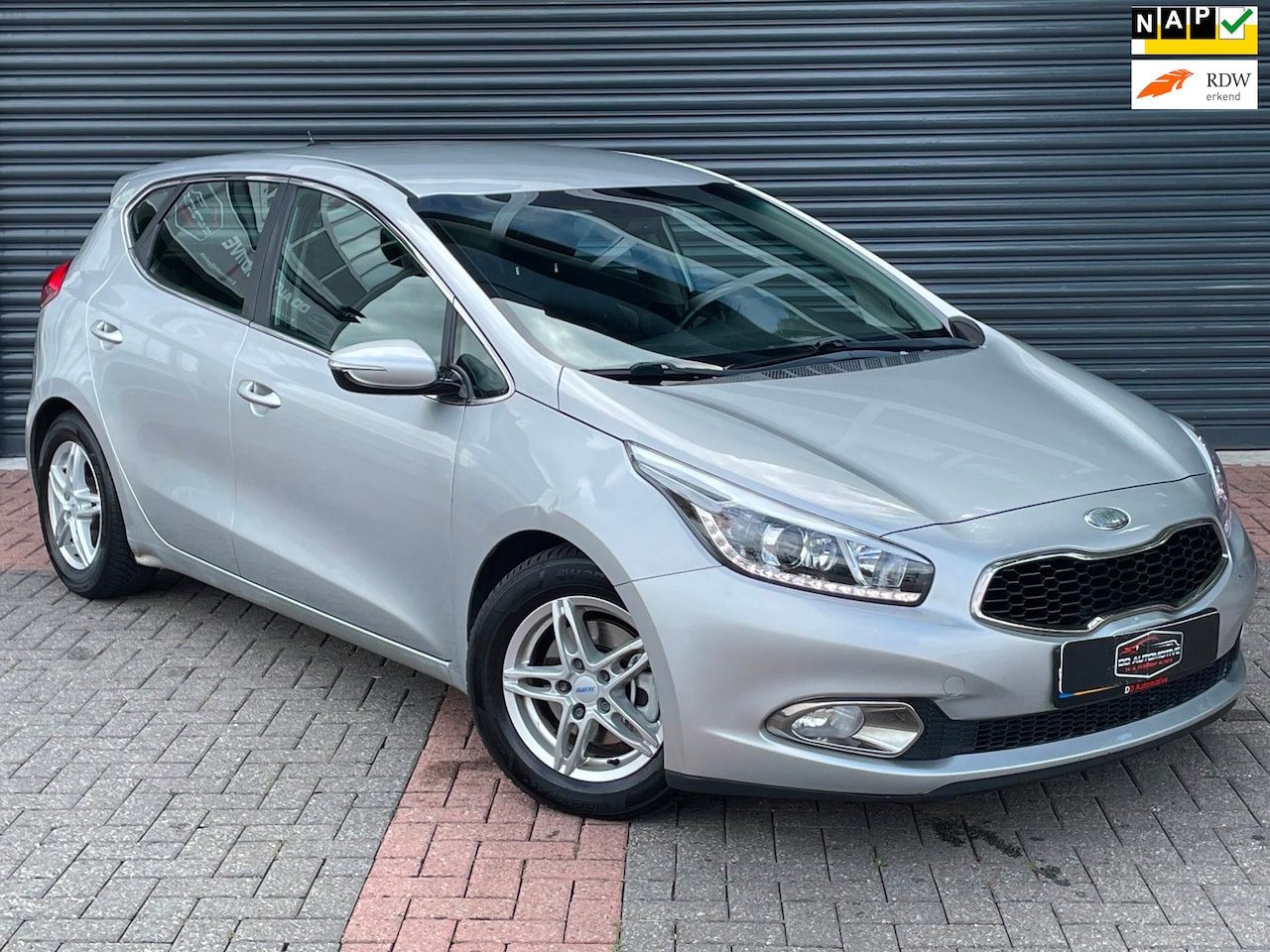 Kia Cee'd - 1.6 GDI Business Pack Led | Climate Control | Cruise | Pdc - AutoWereld.nl