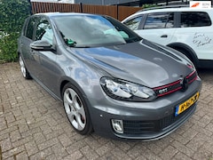 Volkswagen Golf - 2.0 GTI AUTOMAAT/dak/XENON/trekhaak