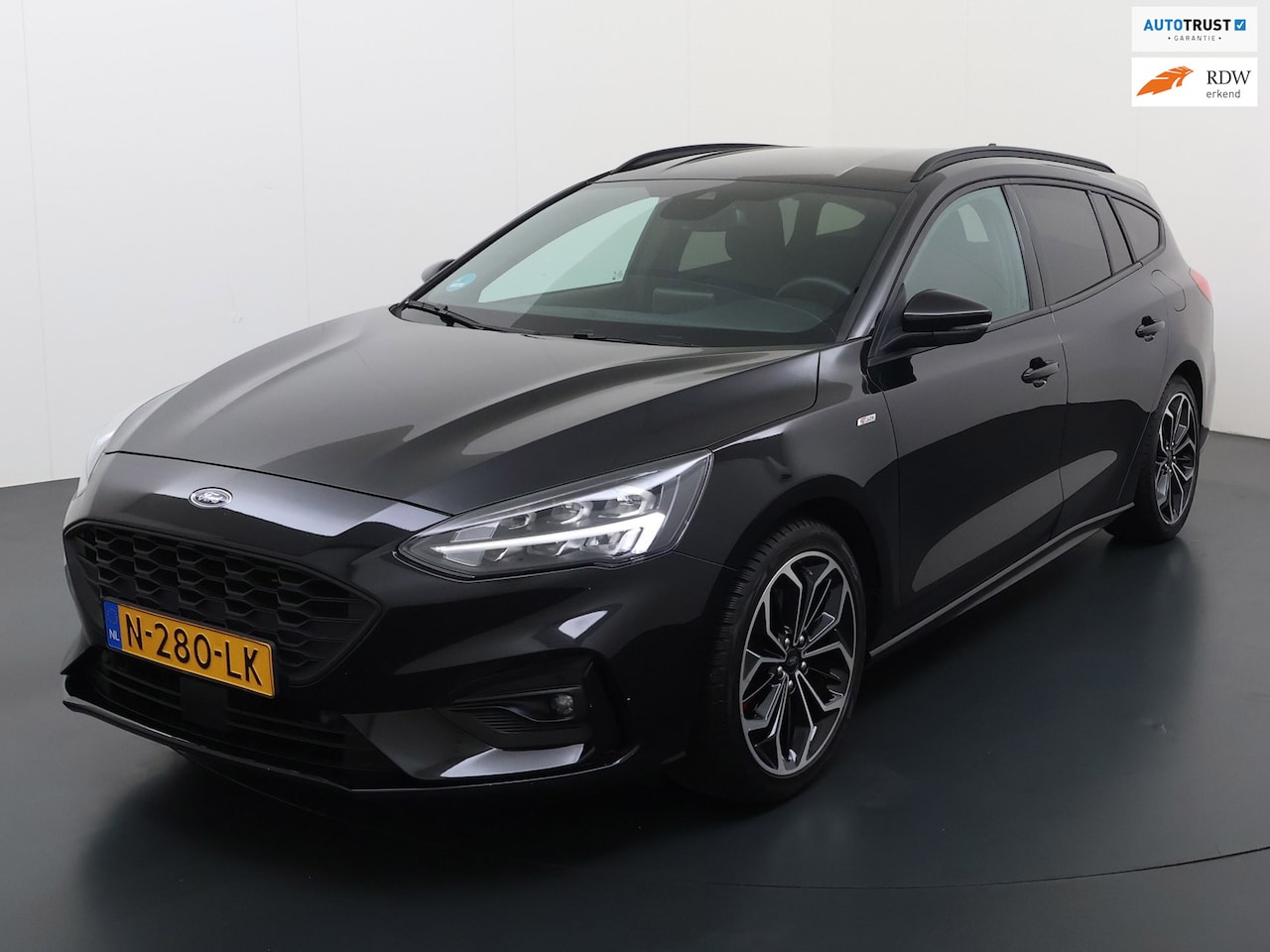 Ford Focus Wagon - 1.0 EcoBoost ST Line X Business 1.0 EcoBoost ST Line X Business - AutoWereld.nl