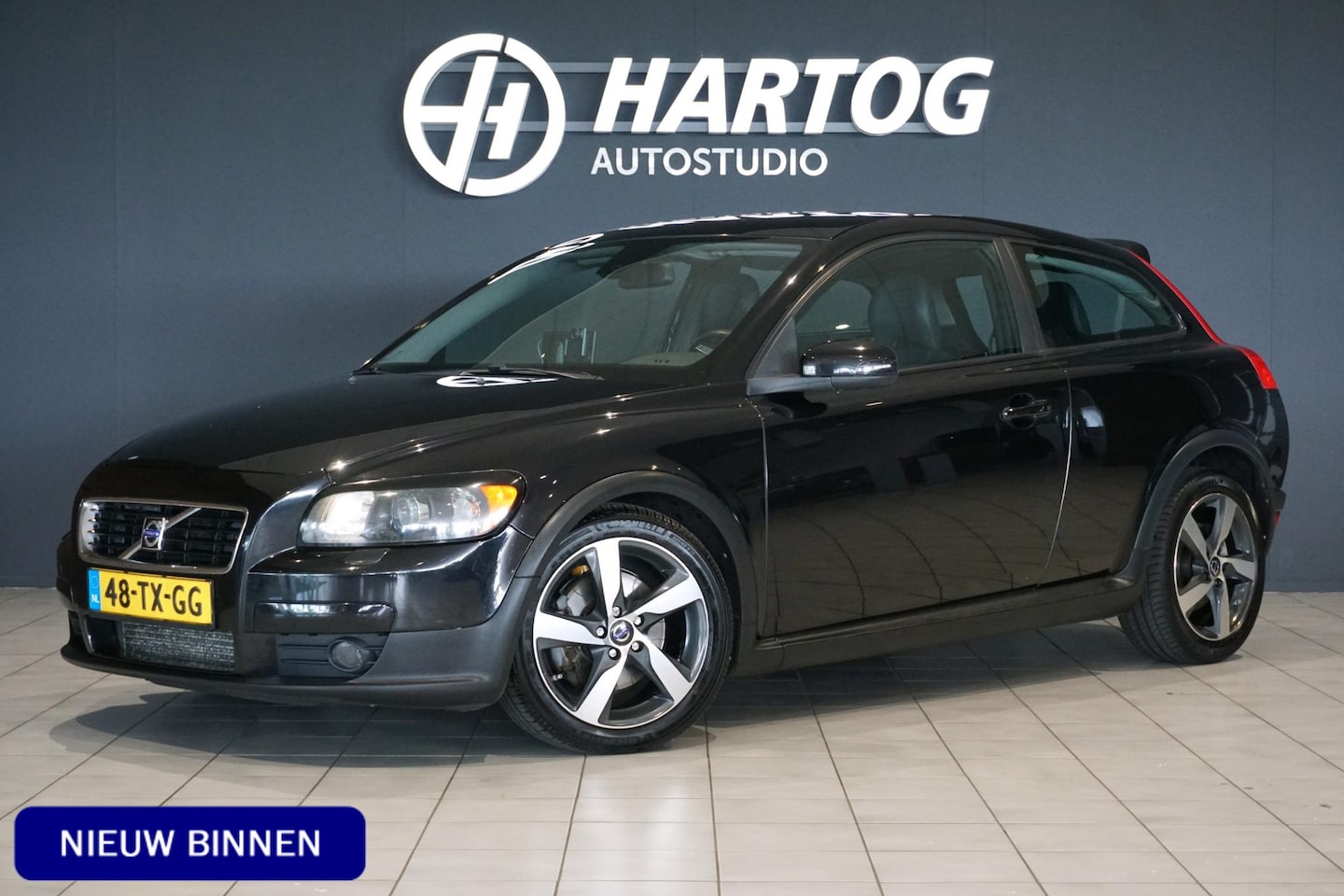 Volvo C30 - 2.5 T5 Summum 325PK STAGE 3 + volledige historie aantoonbaar - AutoWereld.nl