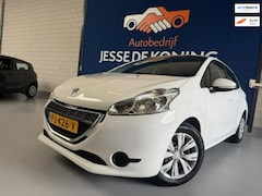 Peugeot 208 - 1.2 VTi Active / bj.2014 / kleur: wit / airco / navigatie / cruise control /etc. NAP met 1