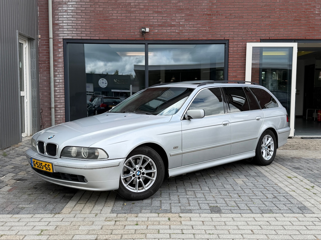 BMW 5-serie Touring - 525i | Autm | Pano | Leer | Cruise | Clima | - AutoWereld.nl