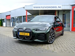 BMW i4 - EDrive40 M Sport 84 kWh Aut. Pano|Leder|1e Eig|HUD|Sportstoelen|Cam|LMV