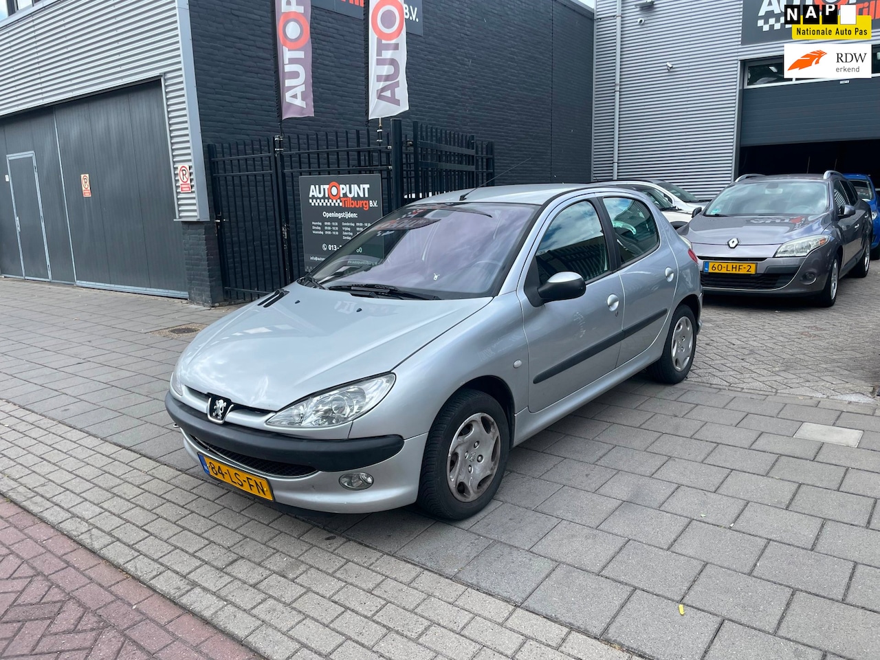Peugeot 206 - 1.4 Gentry Airco NAP APK - AutoWereld.nl