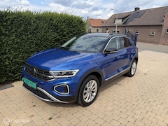 Volkswagen T-Roc - 1.5 TSI Style 27.000 KM AUTOMAAT NIEUWSTAAT