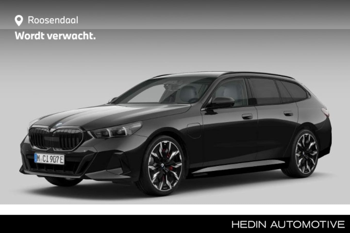 BMW 5-serie Touring - 550e xDrive M-Sport Pro | Bowers & Wilkins | Trekhaak | Stoelventilatie | Panoramadak | He - AutoWereld.nl