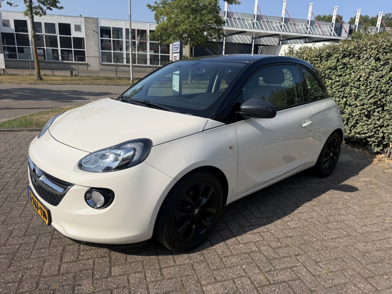 Opel ADAM - 1.2 Jam Favourite Cruise/sterrenhemel/half leder - AutoWereld.nl