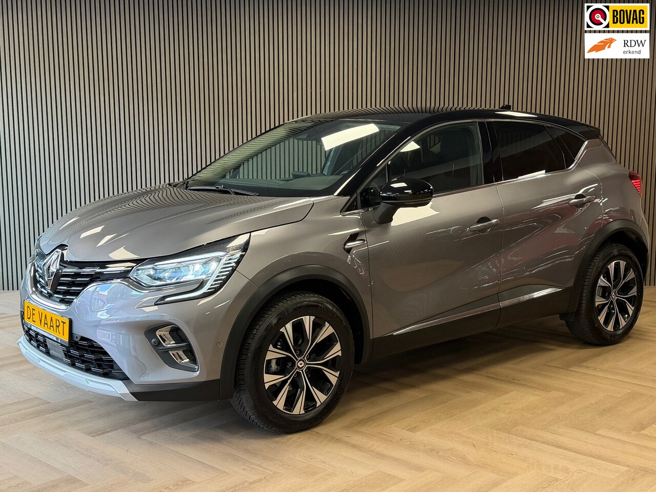 Renault Captur - 1.3 mild hybrid 140 techno AUT. NAVIGATIE 360 CAMERA PDC STOEL-STUURVERWARMING PDC CRUISE - AutoWereld.nl
