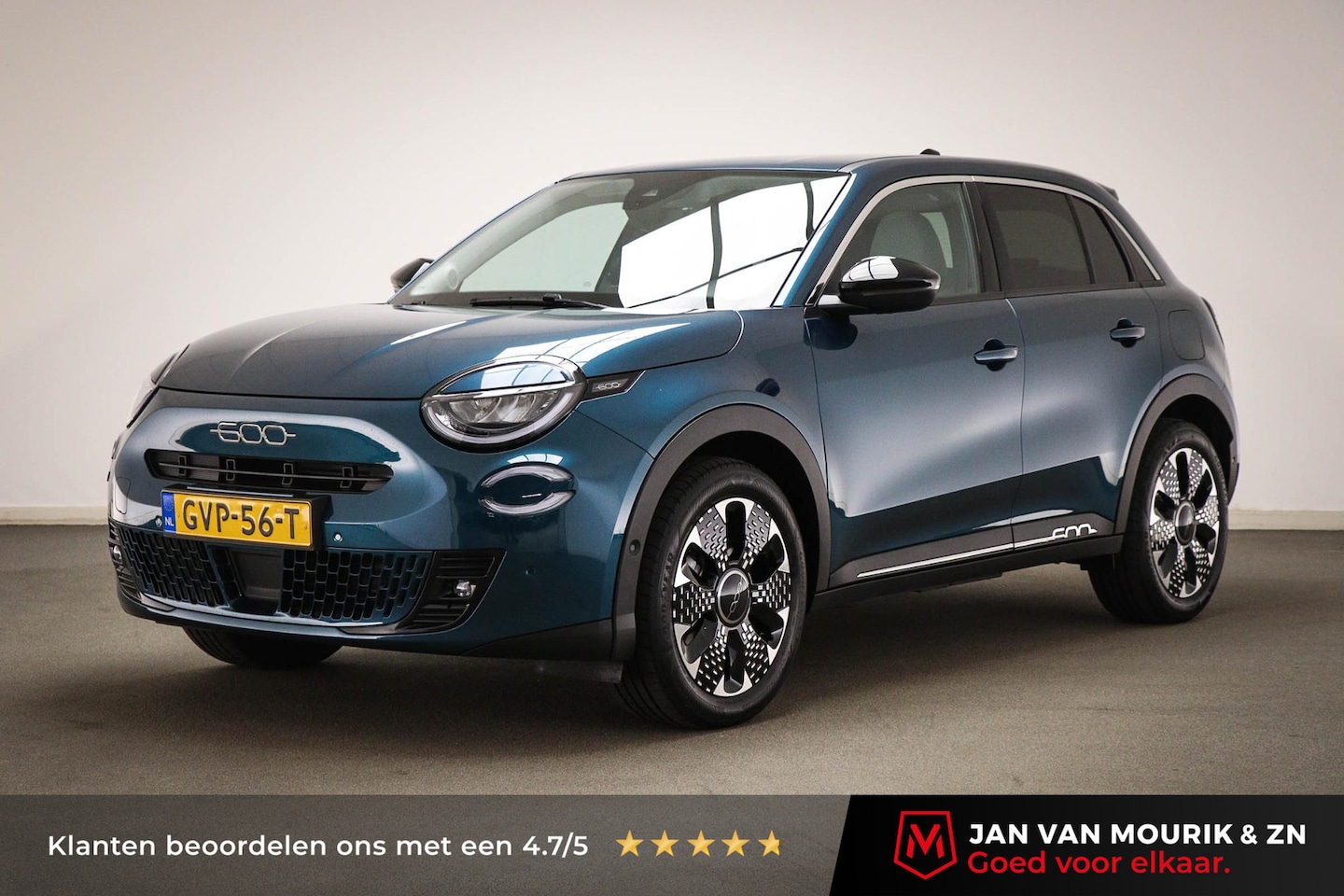 Fiat 600e - La Prima 54 kWh | SOH 96% | STOELVERWARMING | MASSAGE | DAB | APPLE | CAMERA - AutoWereld.nl