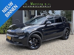 Lynk & Co 01 - 1.5 | Black Edition | Panoramadak | Adaptieve Cruise Control | 360 camera | Stoel +Stuurwi