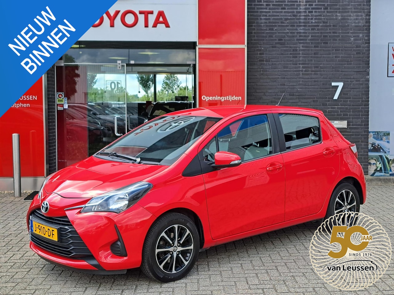 Toyota Yaris - 1.0 VVT-i Connect AIRCO APPLE ANDROID CAMERA LICHTMETALEN VELGEN - AutoWereld.nl