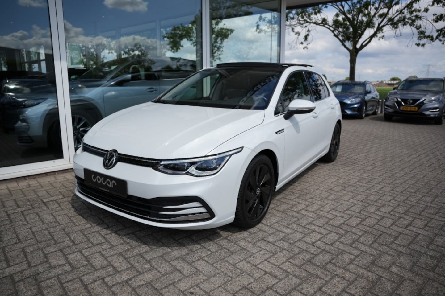 Volkswagen Golf - 1.4 eHybrid Style 1.4 EHYBRID STYLE, Pano, ACC,Carplay,Navi - AutoWereld.nl