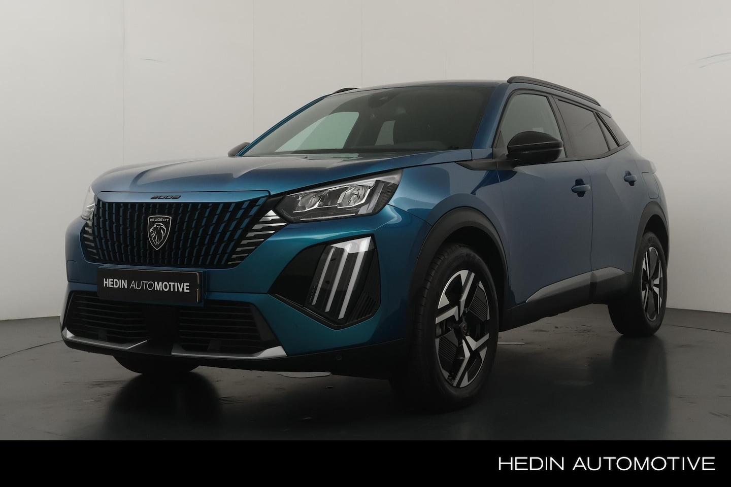 Peugeot 2008 - 1.2 100pk Allure | Parkeersensoren Voor+Achter | Climate Controle | Cruise Control | Apple - AutoWereld.nl