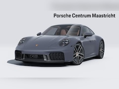 Porsche 911 - Carrera 4 GTS