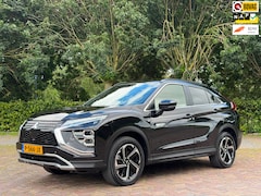 Mitsubishi Eclipse Cross - 2.4 PHEV Intense+, Trekhaak, CarPlay, Camera, SOH 99, 1%, Garantie