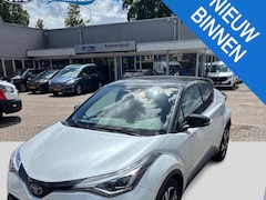 Toyota C-HR - 1.8 Hybrid GR-Sport | Adaptieve Cruise Control | Camera | Stoel & Voorruitverwarming