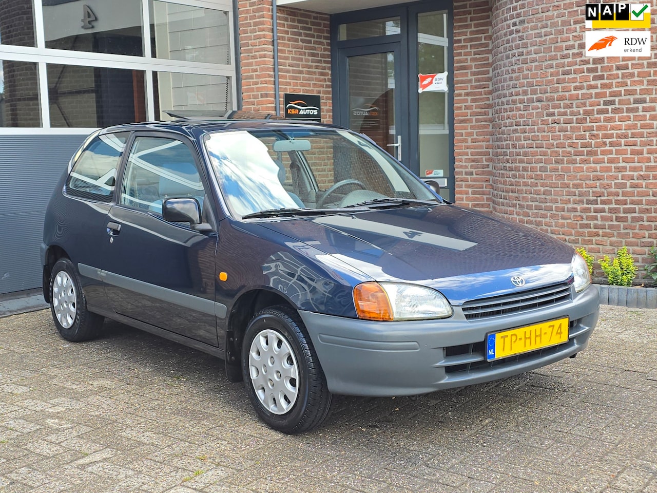 Toyota Starlet - 1.3-16V XLi Automaat |Dakraam |Apk-Nieuw - AutoWereld.nl