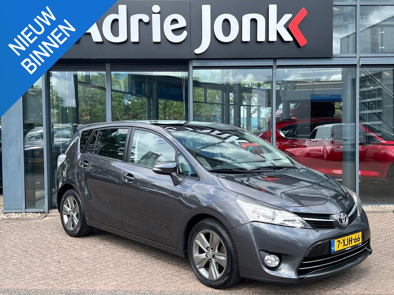 Toyota Verso - 1.8 VVT-i Dynamic Business Top 5 editie TREKHAAK | AUTOMAAT | A.CAMERA | STOELVERWARMING | - AutoWereld.nl