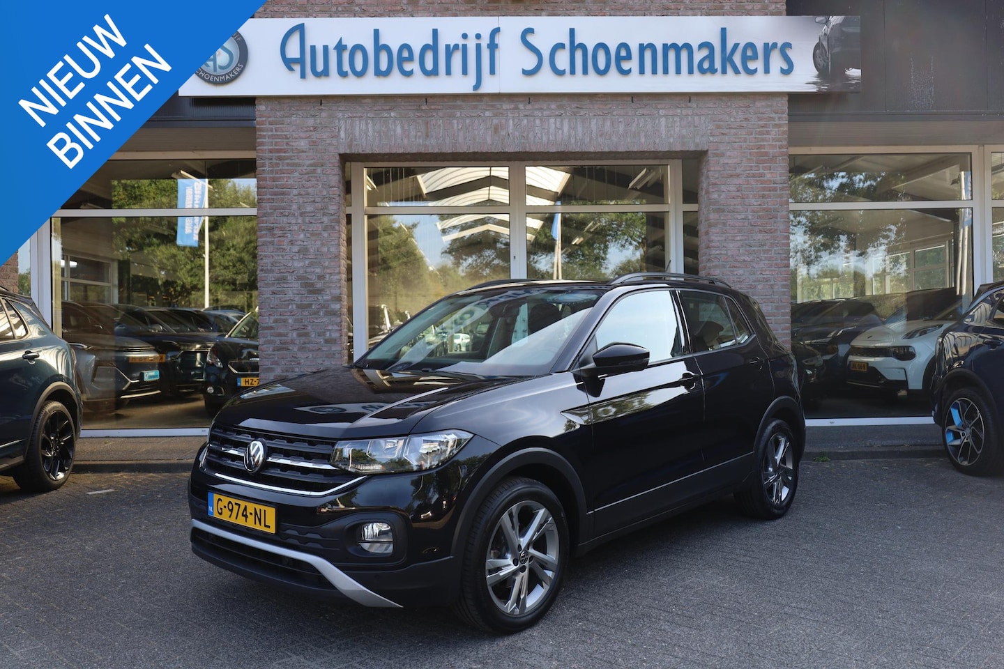 Volkswagen T-Cross - 1.0 TSI Life CARPLAY ACC NAVI DAB 17"LMV NAP BLIND-SPOT ENZ! - AutoWereld.nl