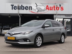 Toyota Auris Touring Sports - 1.2T Trend | Panoramadak | Trekhaak | Camera | Dealer onderhouden