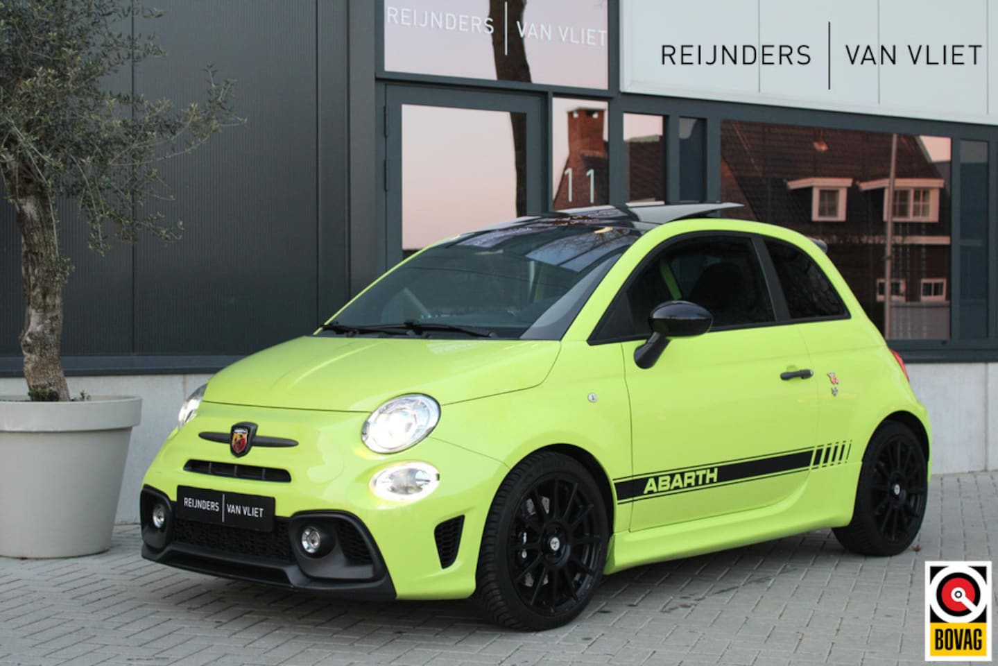 Abarth 595 - Competizione 70th Anniversary 1.4 T-Jet | Pan.Dak | Sabelt | Orig. NL Auto | Xenon | Voll. - AutoWereld.nl