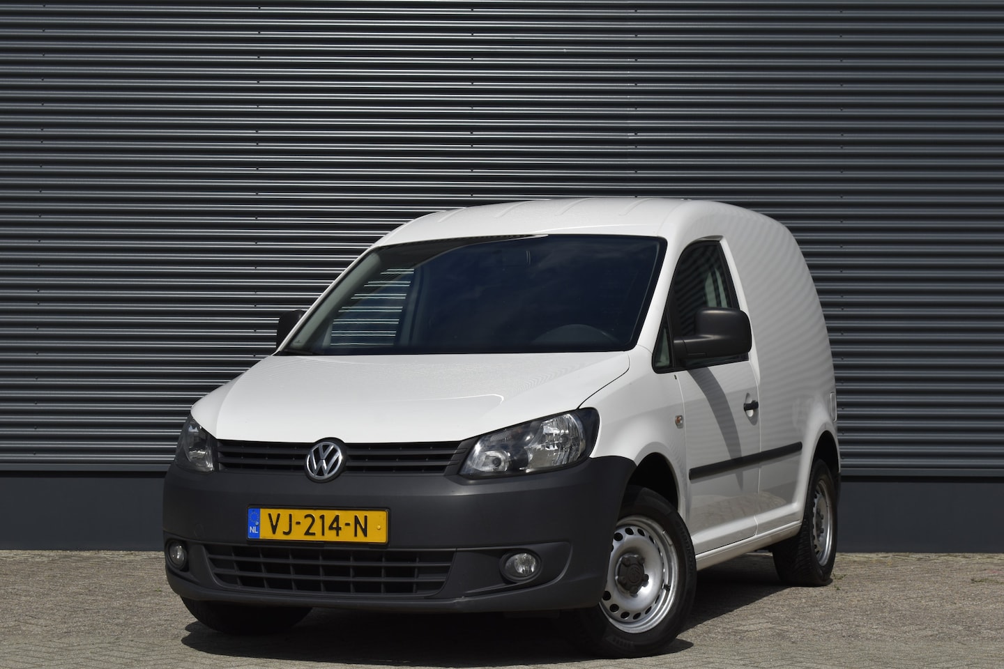 Volkswagen Caddy - 1.6 TDI BMT Cruise / PDC / Bluetooth - AutoWereld.nl