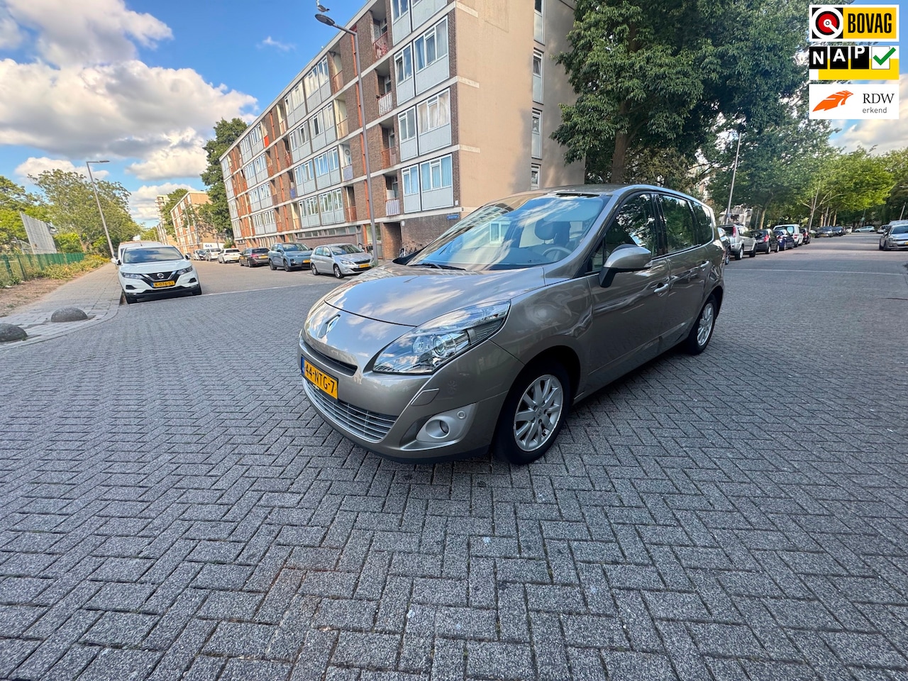 Renault Grand Scénic - 2.0 Privilege 2.0 Privilege - AutoWereld.nl