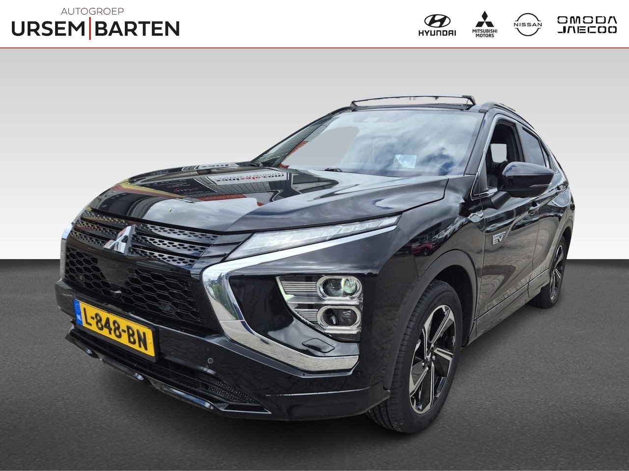 Mitsubishi Eclipse Cross - 2.4 PHEV Instyle | Achterbank in delen neerklapbaar | Bluetooth telefoonvoorbereiding | Bo - AutoWereld.nl
