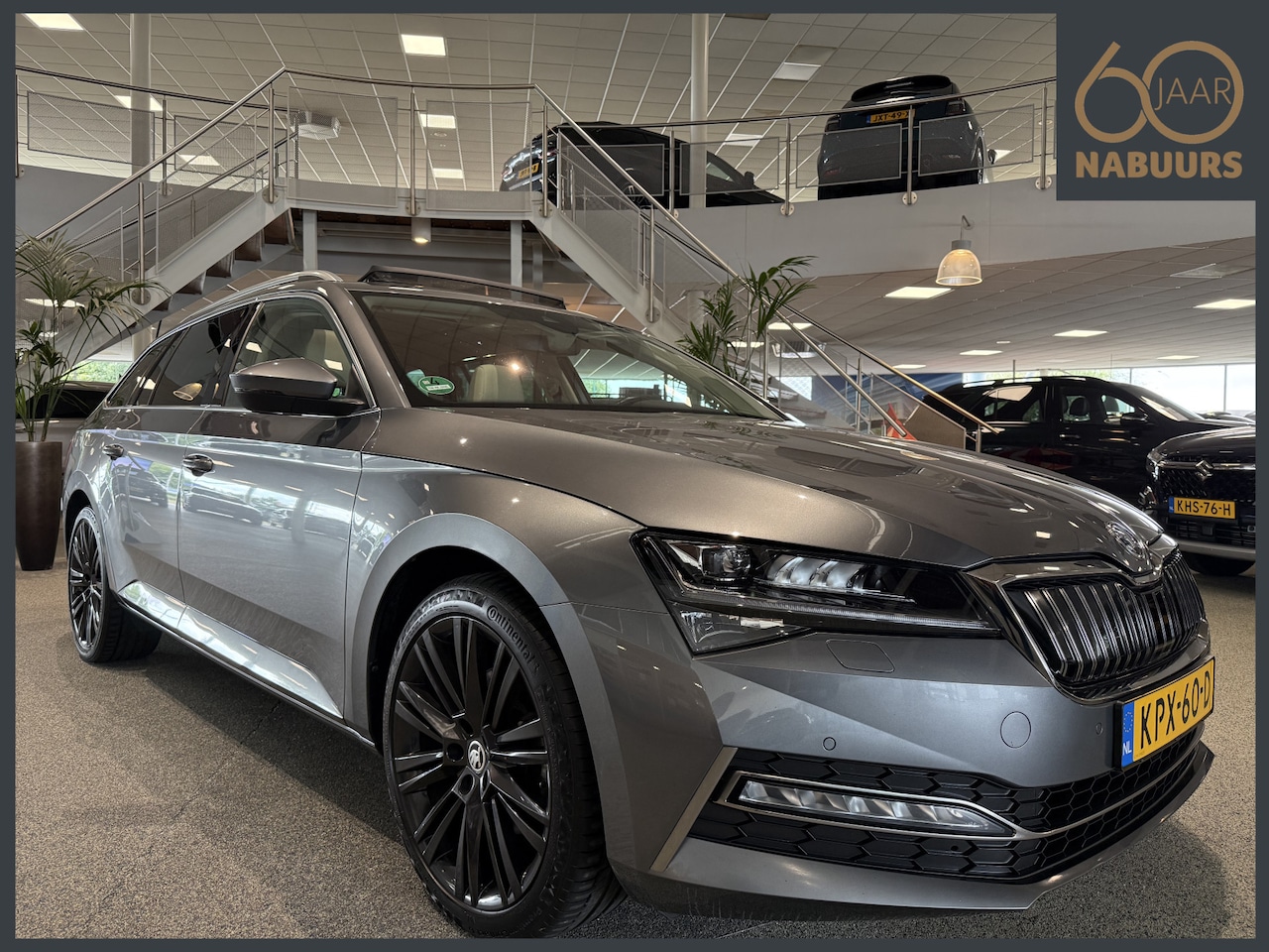 Skoda Superb - 1.4 TSI iV Business Edition 1.4 TSI iV Business Edition, Trekhaak, Pano, Memory, CANTON - AutoWereld.nl