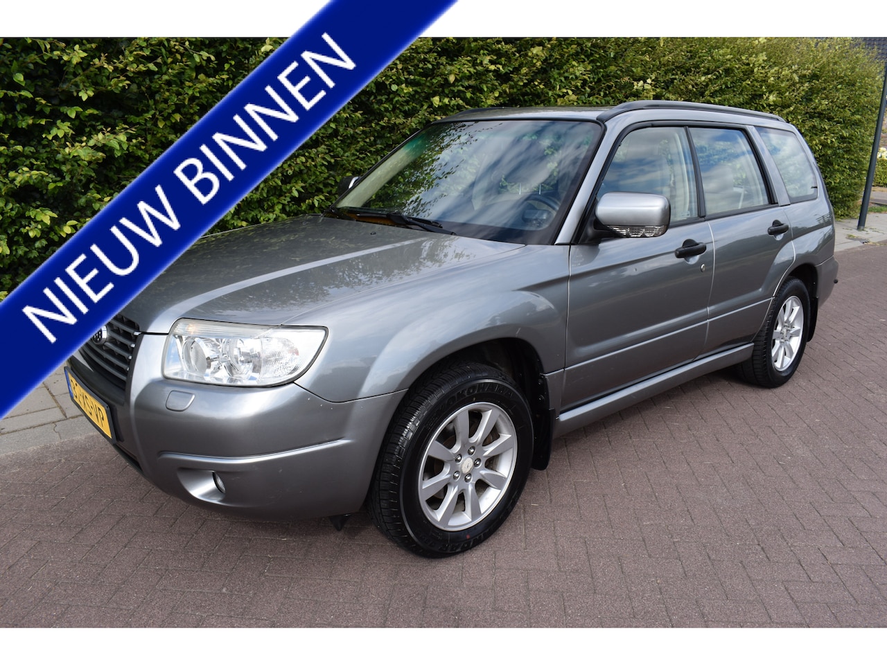 Subaru Forester - 2.0 X Luxury Pack LEER, PANO MOOIE AUTO! - AutoWereld.nl