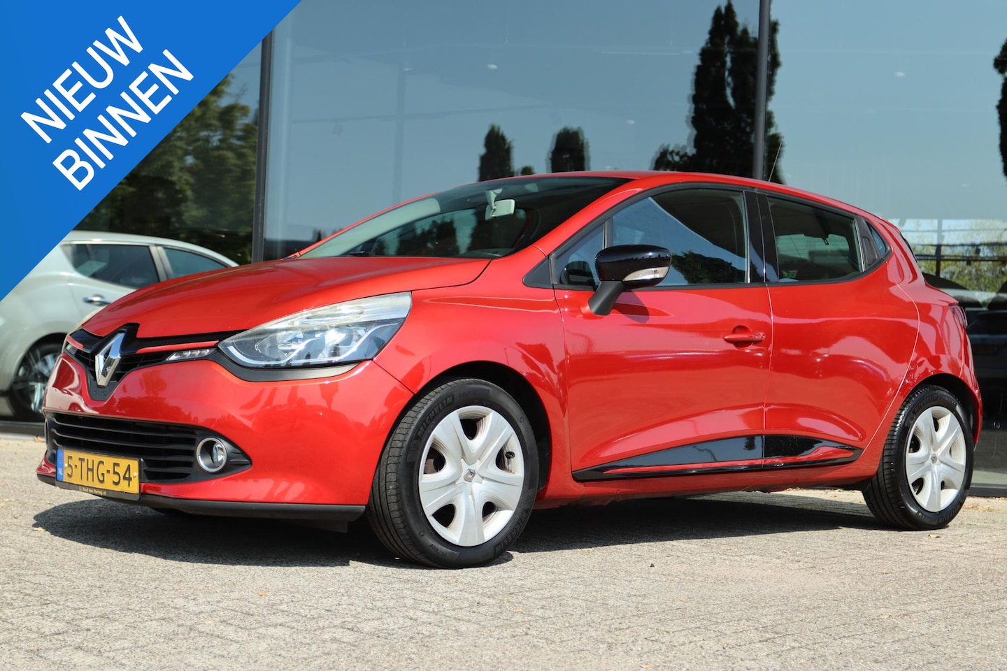 Renault Clio - 0.9 TCE DYNAMIQUE | NAVI | AIRCO | CRUISE | BASSREFLEX - AutoWereld.nl