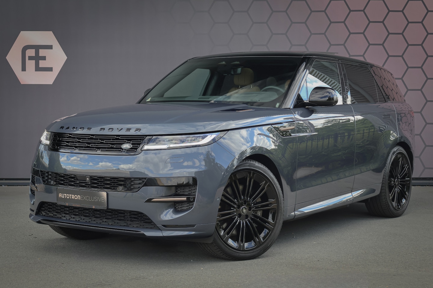Land Rover Range Rover Sport - P550e Autobiography PHEV | ADAPTIVE CRUISE | FABRIEKSGARANTIE | SOFTCLOSE | MASSAGE | STOE - AutoWereld.nl