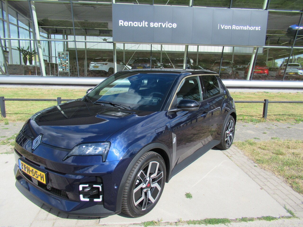 Renault 5 - comfort range techno 150PK 52 kWh - AutoWereld.nl