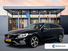 Volvo V60 - 2.0 T4 Business Sport | 1e Eigenaar | 18" | Trekhaak | Sportleder | Schuifdak | Stoelverwa