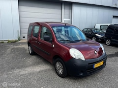 Renault Kangoo Family - 1.6 Airco / Nieuwe apk / Nieuwe banden