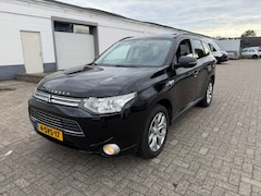 Mitsubishi Outlander - 2.0 PHEV Instyle APK 27-5-2027 Nette auto