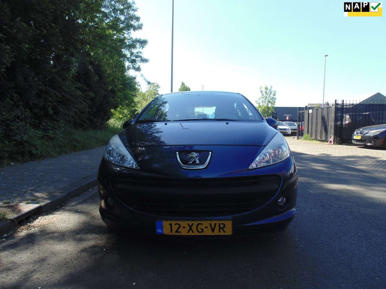 Peugeot 207 - 1.4-16V Color-line 5 DEURS MET AIRCO TOP AUTO - AutoWereld.nl
