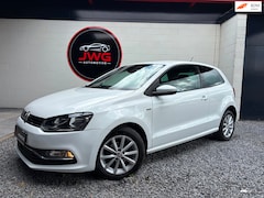 Volkswagen Polo - 1.0 Lounge Edition Airco/Cruise/Parkeersensoren