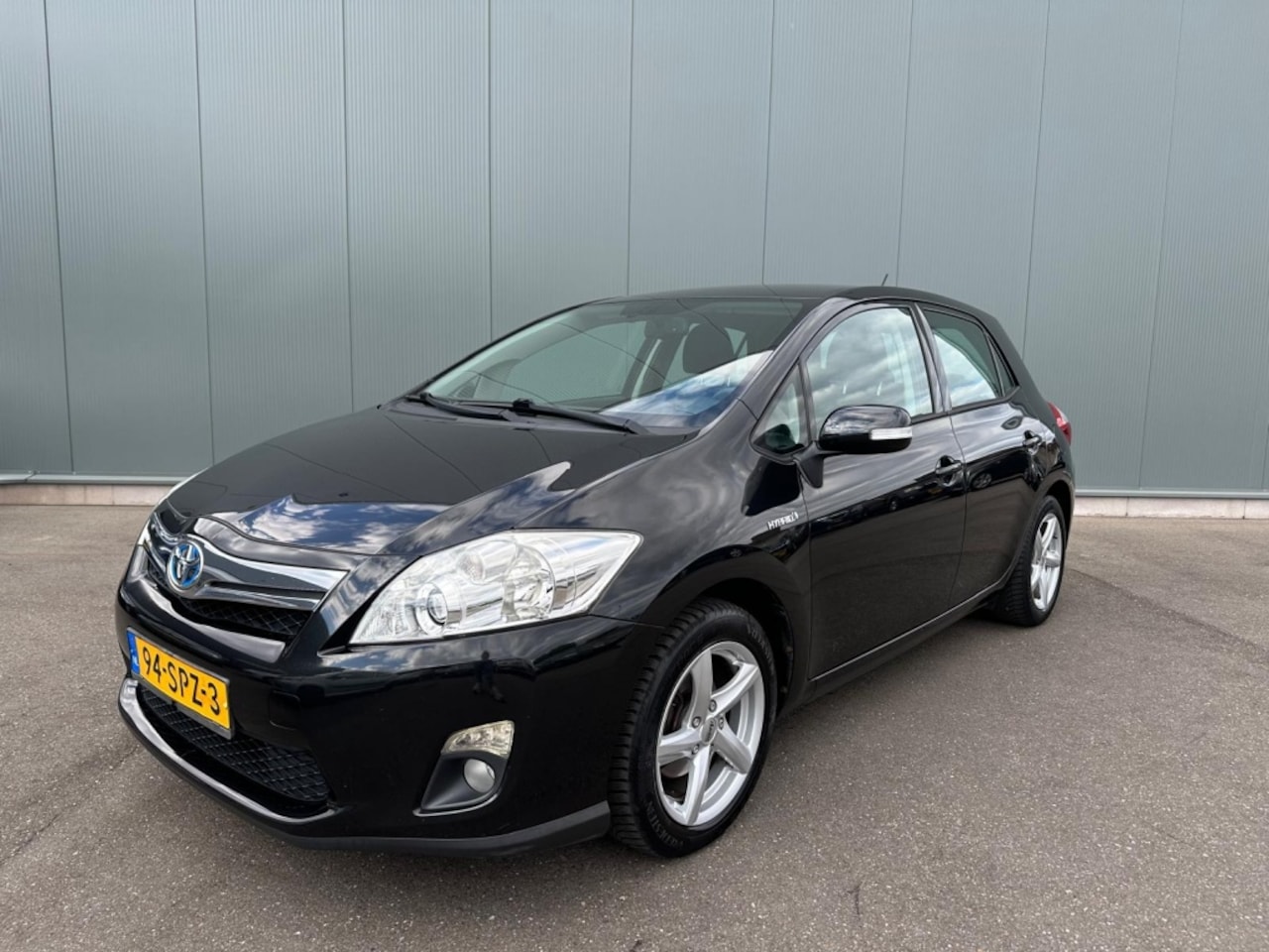 Toyota Auris - 1.8 Full Hyb.Dyn.Bns TREKHAAK | CAMERA | NAP ! - AutoWereld.nl