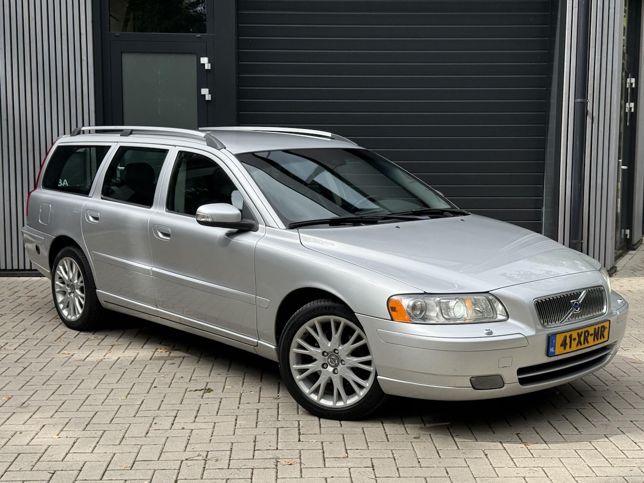 Volvo V70 - 2.4 Edition Sport LPG - AutoWereld.nl