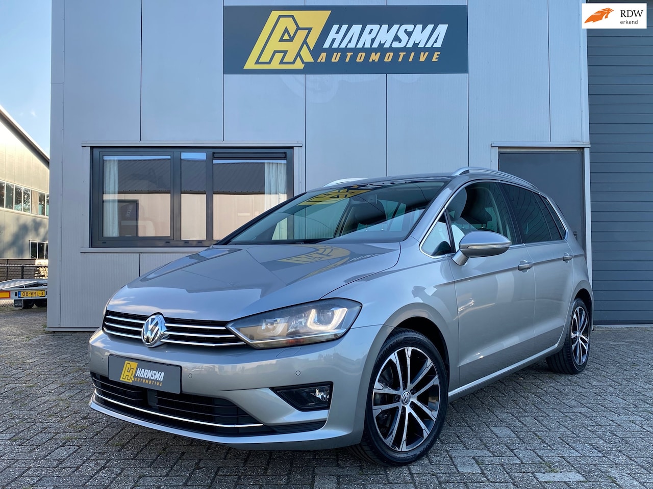 Volkswagen Golf Sportsvan - 1.4 TSI Highline |Adaptief|Xenon|Stoelv.|Trekhaak - AutoWereld.nl