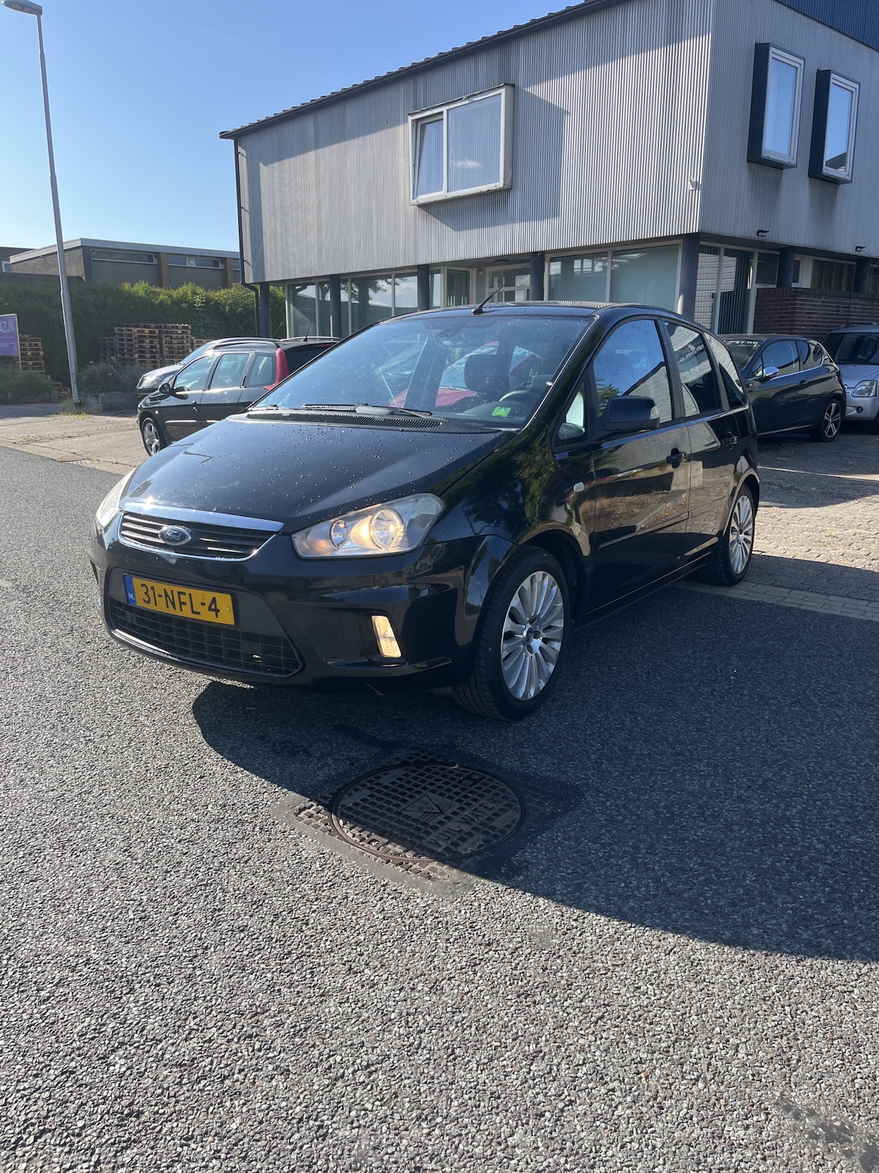Ford C-Max - 1.8-16V Limited Titanium Clima,Navigatie enz enz. Nette en goed rijdende C-max inclusief n - AutoWereld.nl